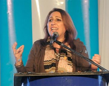 La intendente de Rosario pidió el envío de Gendarmería