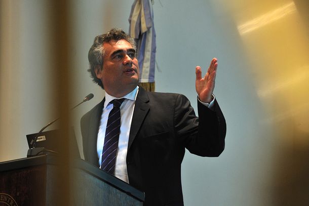 Hoy le toca a Vanoli: declarará en tribunales por el dólar futuro