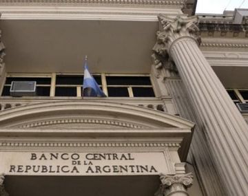 El Banco Central sube la tasa de las Leliq 10 puntos al 74%