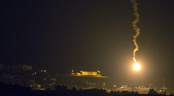 Recrudece la violencia en Gaza: Israel responde a Hamas con bombardeos