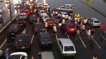 las fuertes lluvias inundaron la autopista panamericana las fuertes lluvias inundaron la autopista panamericana