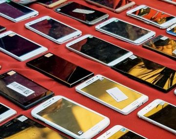 Comienzan a devolver celulares robados durante Cosquín Rock