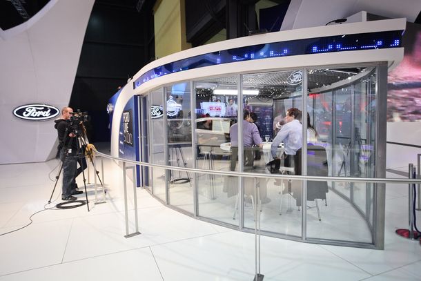 El Ford Live Studio está presente en el 7° Salón del Automóvil 2015