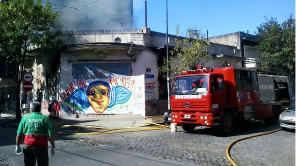 Se incendia otra vez el taller clandestino de Flores donde murieron dos nenes
