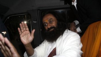 la afip investiga al guru ravi shankar por presunta evasion la afip investiga al guru ravi shankar por presunta evasion