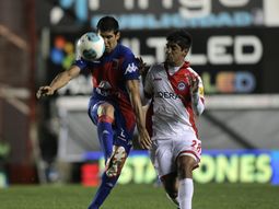 argentinos vencio a tigre y trepo a lo mas alto argentinos vencio a tigre y trepo a lo mas alto