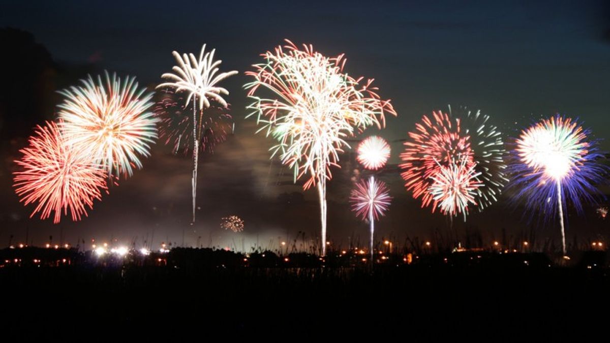 Los fuegos artificiales calientan motores para Navidad, pero no el planeta