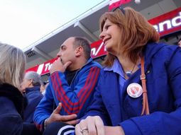 Denuncian que el Telegram de Independiente compartió contenido partidario de Bullrich