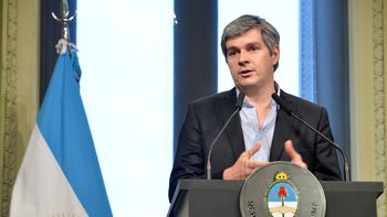 Peña anunció en conferencia la salida de Prat Gay Peña anunció en conferencia la salida de Prat Gay