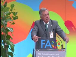 Fernando Mattos, ministro de Ganadería, Agricultura y Pesca del Uruguay en la Conferencia de la FAO. Fernando Mattos, ministro de Ganadería, Agricultura y Pesca del Uruguay en la Conferencia de la FAO.