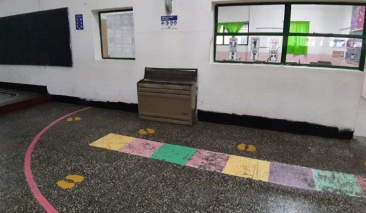 Neuquén: explotó el calefactor de una escuela minutos antes de que entraran los alumnos