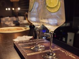 Día Mundial del Gin: protagonista de la coctelería de autor