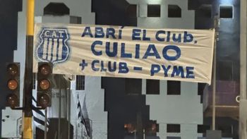 Bronca en Talleres: carteles contra Fassi y protesta autoconvocada en Córdoba