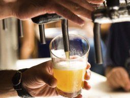 Estados Unidos: ofrecen cerveza a quienes se den la vacuna