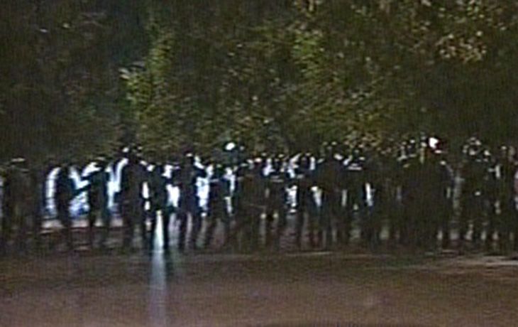 Nuevos incidentes entre vecinos y la policía en Parque Centenario
