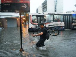Lluvia_daniel_luna_19021011_19526