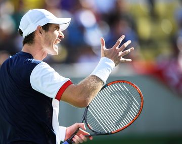 Murray sufrió pero se metió en cuartos