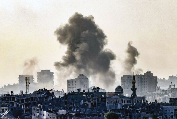 Denuncian que Israel cortó las comunicaciones e internet en Gaza