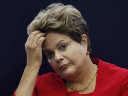 la oposicion aumenta la presion sobre rousseff tras la polemica con lula la oposicion aumenta la presion sobre rousseff tras la polemica con lula