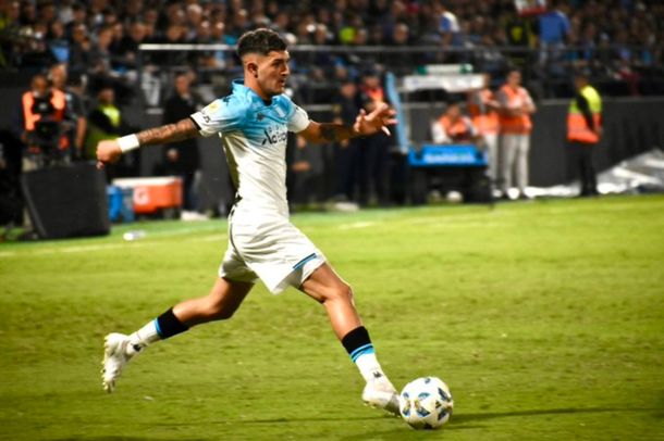 Racing goleó 4-0 a Belgrano pero quedó eliminado