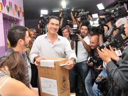 voto capitanich: el proximo presidente debe seguir el legado de nestor y cristina voto capitanich: el proximo presidente debe seguir el legado de nestor y cristina