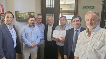 Los integrantes del gobierno aunaron posiciones para el nacimiento del Partido Coalición Republicana. Los integrantes del gobierno aunaron posiciones para el nacimiento del Partido Coalición Republicana.