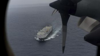 el avion se estrello en el indico: no hay sobrevivientes el avion se estrello en el indico: no hay sobrevivientes