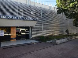 La prendió fuego y la acompañó en la ambulancia para tratar de ocultar el brutal femicidio