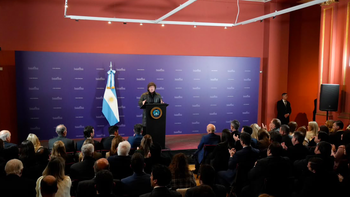 Milei reunido con legisladores de LLA Milei reunido con legisladores de LLA