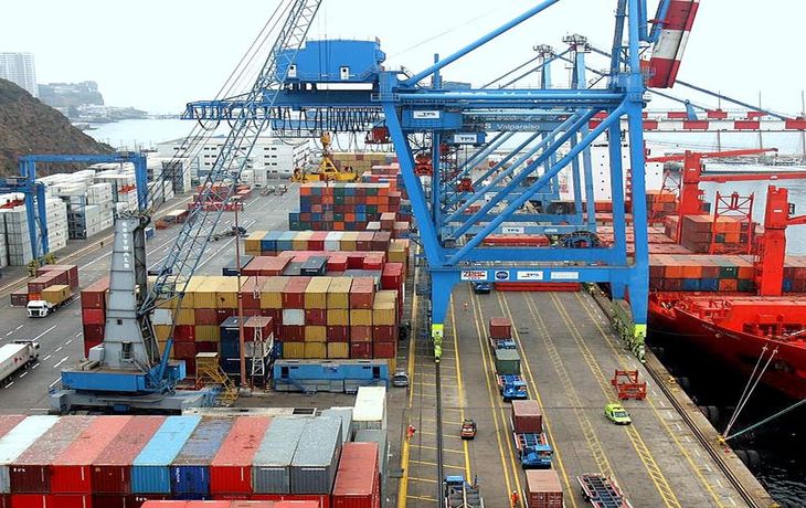 El superávit comercial cayó en septiembre