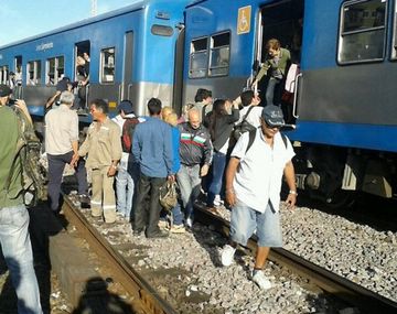 Se descalzó el vagón de una formación en la estación Once