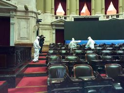 Tras detectar dos casos de COVID-19, la C&aacute;mara de Diputados y el anexo cerrar&aacute;n para ser desinfectados