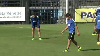 boca: pablo perez le pego a un juvenil y guillermo lo echo de la practica boca: pablo perez le pego a un juvenil y guillermo lo echo de la practica