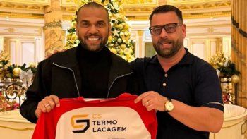 dani alves desembarca como inversor en portugal: ¿vuelve al futbol? dani alves desembarca como inversor en portugal: ¿vuelve al futbol?