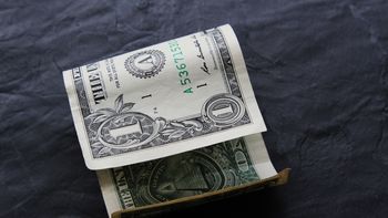 El dólar global se fortalece mientras que en Uruguay acumula tres jornadas negativas. El dólar global se fortalece mientras que en Uruguay acumula tres jornadas negativas.