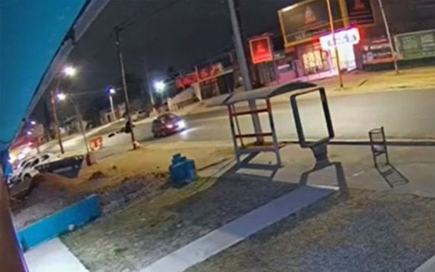 La indignación de una madre con el automovilista que chocó a su hijo: Lo dejó tirado como un perro