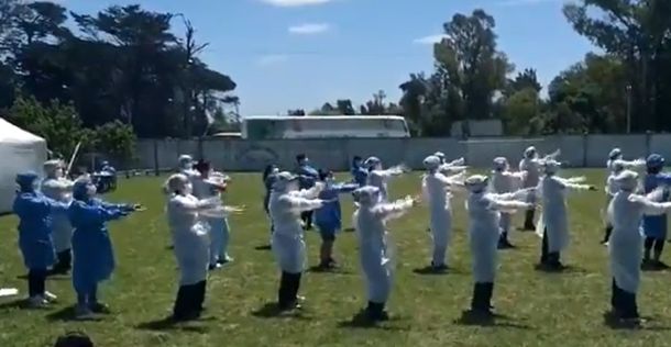 VIDEO: Médicos de Mar del Plata hicieron una coreografía al ritmo de Macarena