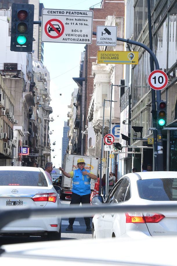 Rechazaron pedido de estacionamientos y rige la restricción vehicular céntrica