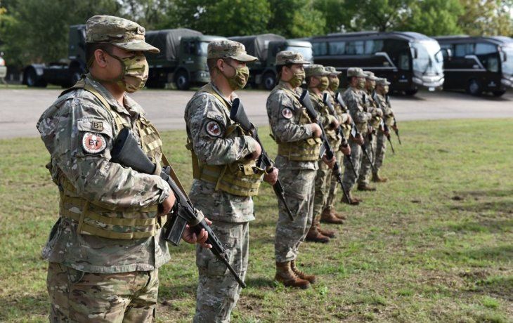 El ministro de Defensa aclaró que el Ejército no saldrá a la calle