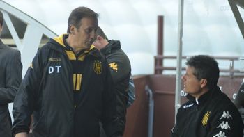 el tecnico de olimpo aseguro que el arbitro alentaba a los jugadores de boca el tecnico de olimpo aseguro que el arbitro alentaba a los jugadores de boca