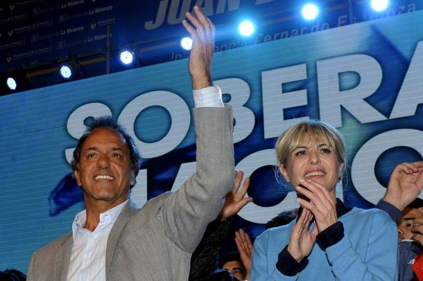 Las fotos del cierre de campaña de Scioli y Macri
