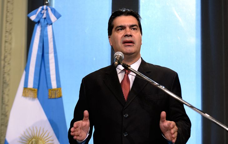 El Gobierno está solo contra los grupos económicos