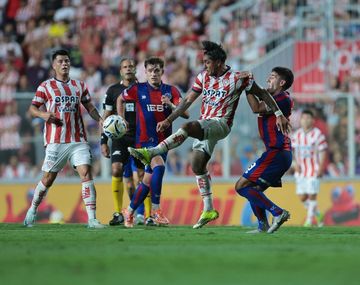 No levantan cabeza: Unión y San Lorenzo igualaron sin goles en Santa Fe por el Torneo Apertura