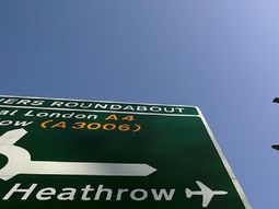 Un avión casi choca con un drone Un avión casi choca con un drone