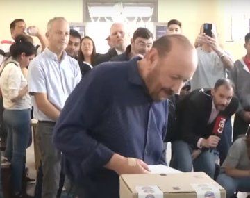 Insfrán votó en Formosa y habló de la precandidatura de Massa en Unión por la Patria: qué dijo
