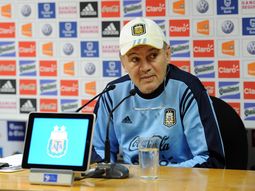 sabella aun no confirmo el equipo para jugar con venezuela sabella aun no confirmo el equipo para jugar con venezuela