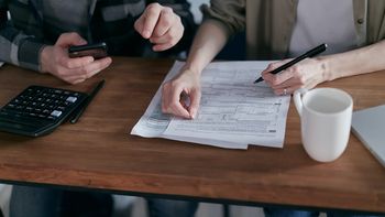 Cabildo Abierto insiste en la importancia de la aprobación a su proyecto de ley para la reestructuración de deudas a personas físicas. Cabildo Abierto insiste en la importancia de la aprobación a su proyecto de ley para la reestructuración de deudas a personas físicas.