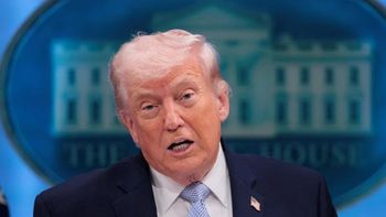 trump profundizo su amenaza a iran por el estrecho de ormuz: esta gente esta mal de la cabeza trump profundizo su amenaza a iran por el estrecho de ormuz: esta gente esta mal de la cabeza