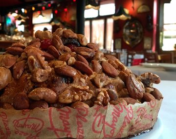 Navidad más cara: cuánto aumentó el pan dulce que todos buscan en Argentina