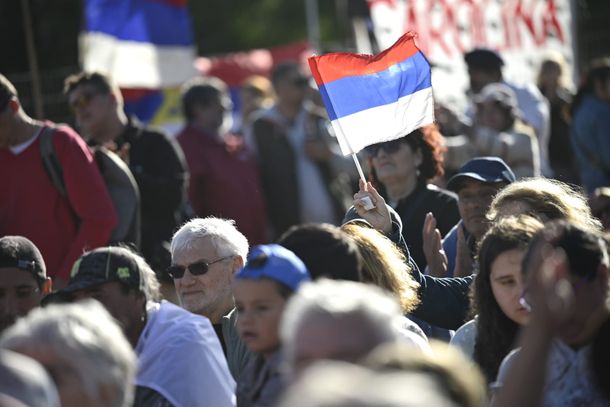 Desde el Frente Amplio confían en poder ganar las elecciones por la presidencia uruguaya en primera vuelta.